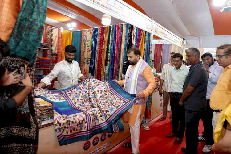 Khadi’s New Avatar: Swadeshi Expands with Gen Z 