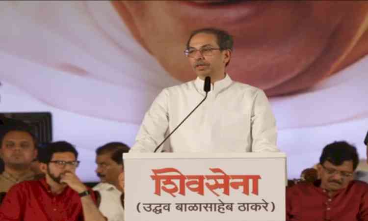 Uddhav Thackeray calls for regime change, targets Maha govt over agrarian crisis & law and order