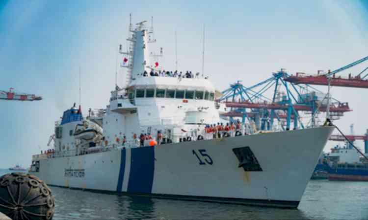 Indian Coast Guard Ship Shaunak strengthens cooperation with Indonesia