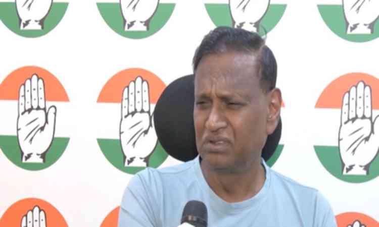 Cockroach effigy row: Congress, BJP accuse CJP of being AAP’s youth wing