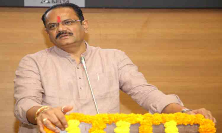 Gujarat govt raises Gram Sevaks’ travel allowance as field duties expand