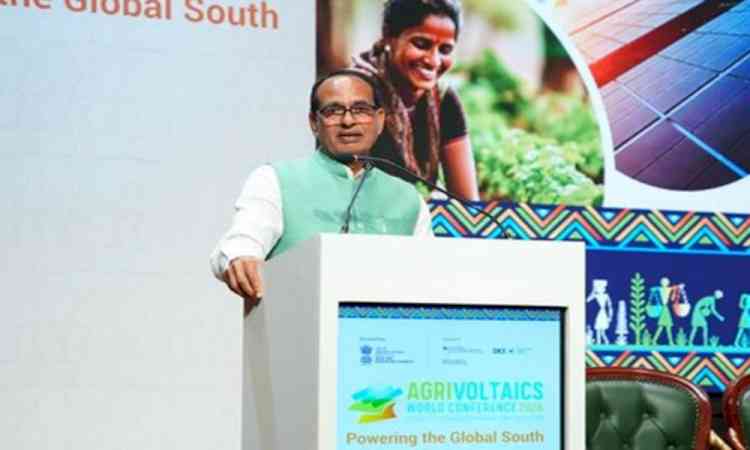 Integrating agriculture with solar power will increase farmers' incomes: Shivraj Singh Chouhan