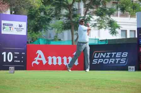 Aditya Bhandarkar takes a two-shot lead in round two of final qualifying stage