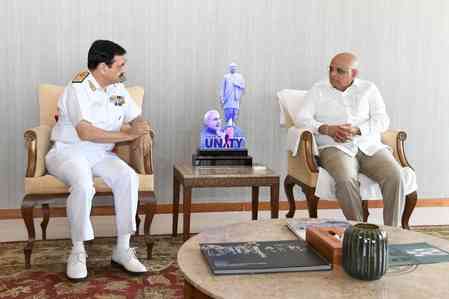 Gujarat CM meets Western Naval Command chief, discusses security of state’s coastline