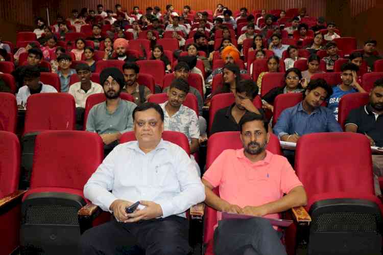 IKGPTU Strengthens Students’ Career Readiness Through Professional Communication and Interview Training