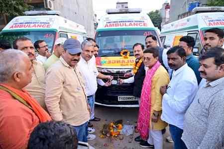 Rekha Gupta govt deploys 14 new CATS ambulances across West Delhi