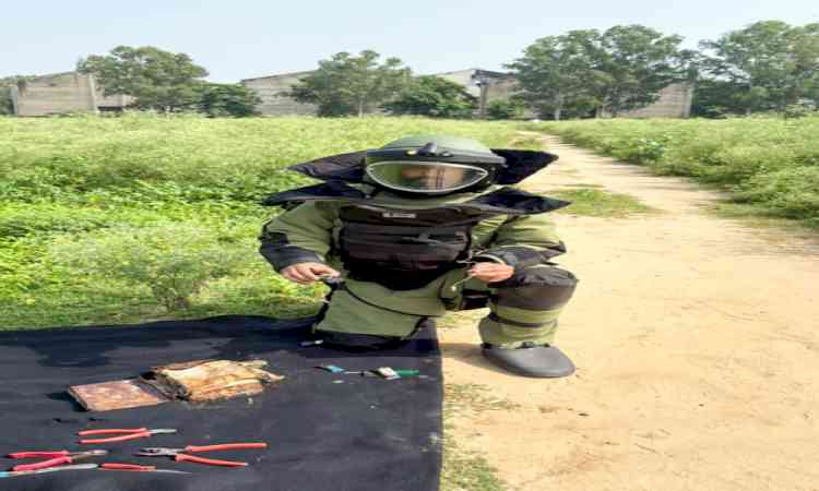 Security forces recover suspected IED during search operation in J&K