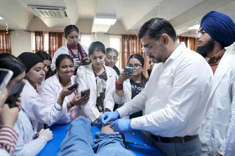CTIHS Organises Two-Day Dry Needling and Cupping Workshop for Physiotherapy Students