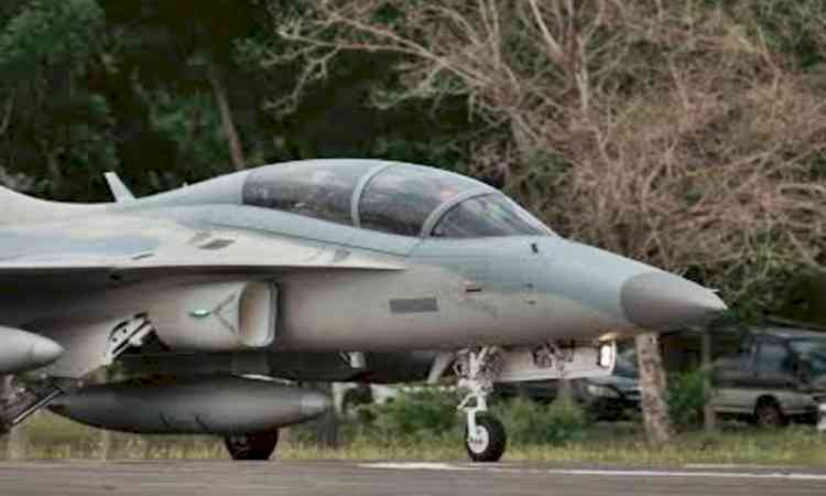 Four Philippine Air Force pilots killed as two SF-260 aircraft crash during training flight