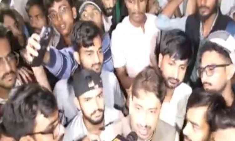 Congress MP Imran Masood detained during Jamia protests, demanding restoration of union polls
