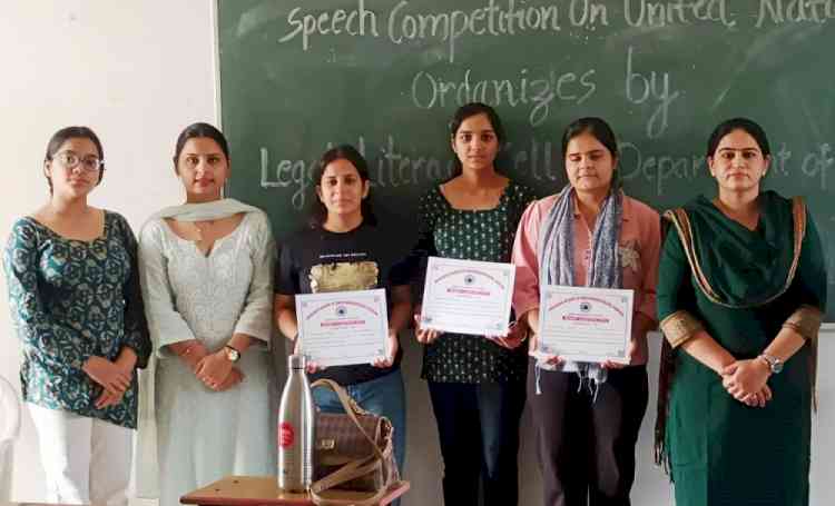 संयुक्त राष्ट्र दिवस पर भाषण प्रतियोगिता में रिंकी प्रथम