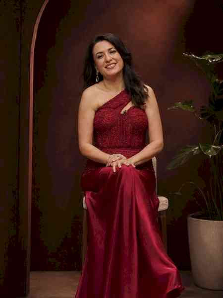 Mini Mathur laughs hysterically as she reunites with 'The Alliance' contestants 