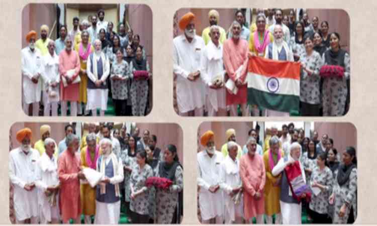 PM Modi praises Punjab's 'Nav Trinjan' initiative, says traditional weaving transforming lives