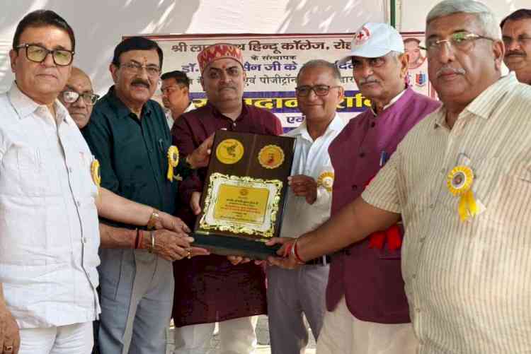 डॉ. मंगल सेन की 99वीं जयंती पर हिंदू कॉलेज में रक्तदान व स्वास्थ्य जांच शिविर