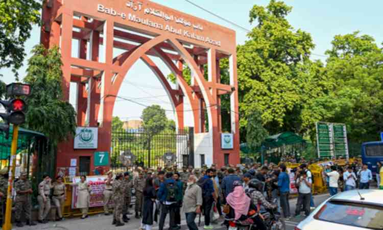Jamia extends virtual classes till Nov 24, shifts to online examination