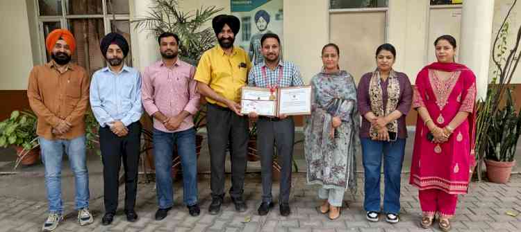 GGN Institute Alumnus Manjeet Singh Bags Gold Medal at IKGPTU’s 15th Convocation