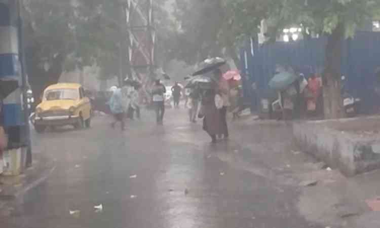 Rains to continue in south Bengal as cyclone Arnab weakens into depression