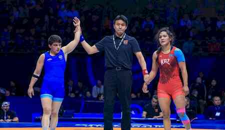Manisha Bhanwala makes history, clinches India's first gold in Senior World Championships