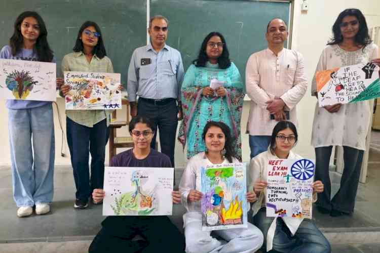 दीपों की रोशनी में चमकी रचनात्मकता, उद्यमशीलता का संदेश दे गया जीजेयू का प्रकाश 2.0
