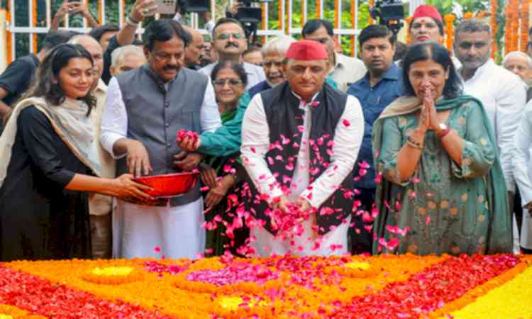 Akhilesh Yadav calls BJP a ‘gang’, claims if party loses UP, it will lose Lok Sabha polls too