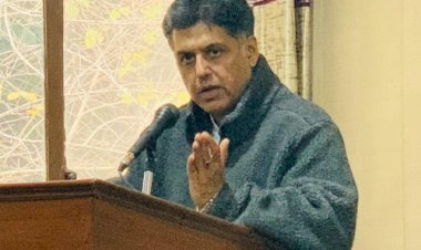 Tewari raises Kharar, Banga elevated road issue with Gadkari