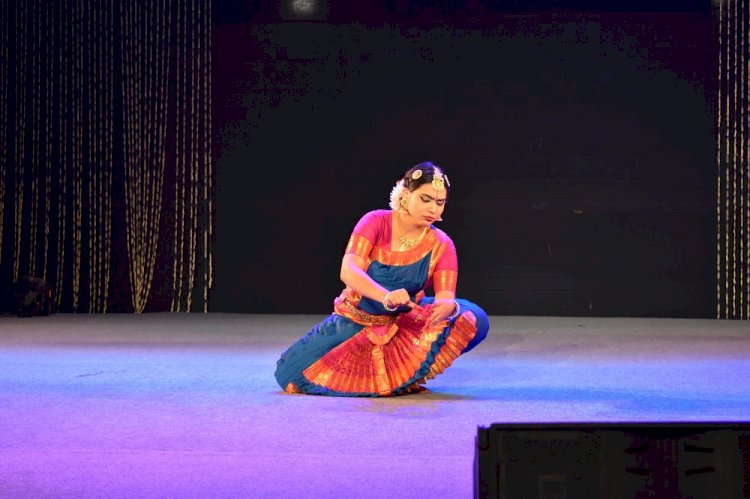 Artists danced their way to hearts of audience on 4th day of Sopan Festival