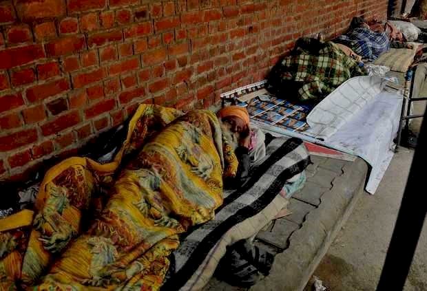 Winter shelter for the homeless need of hour