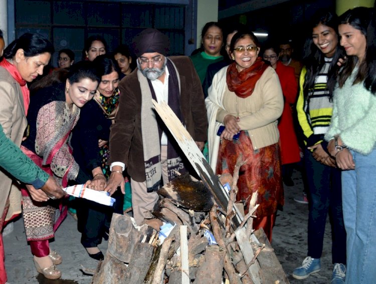 Ramgarhia Girls College celebrates lohri dhiyan di