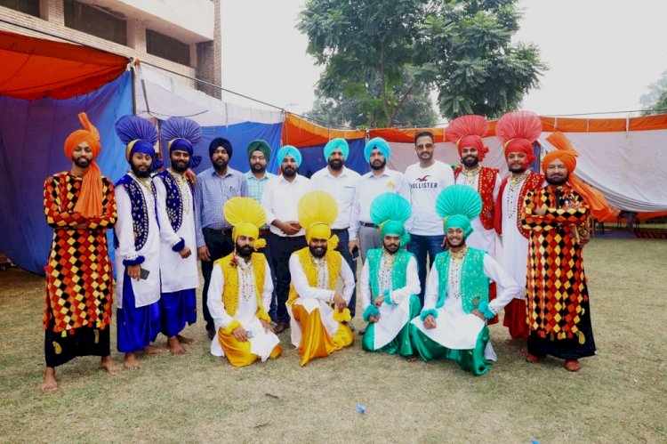 Bhangra team of Lyallpur Khalsa College embarked on its latest journey