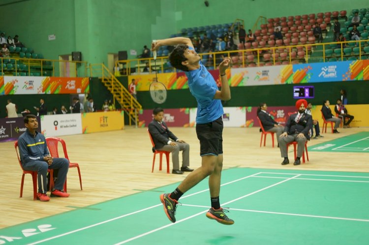 MP’s Amit battles illness, top seed to claim badminton gold
