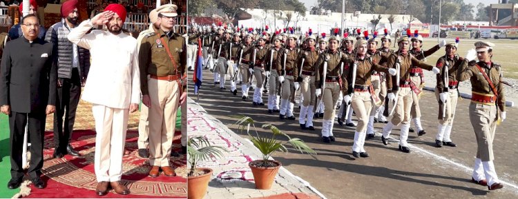 State technical education minister unfurls national flag at Ferozepur