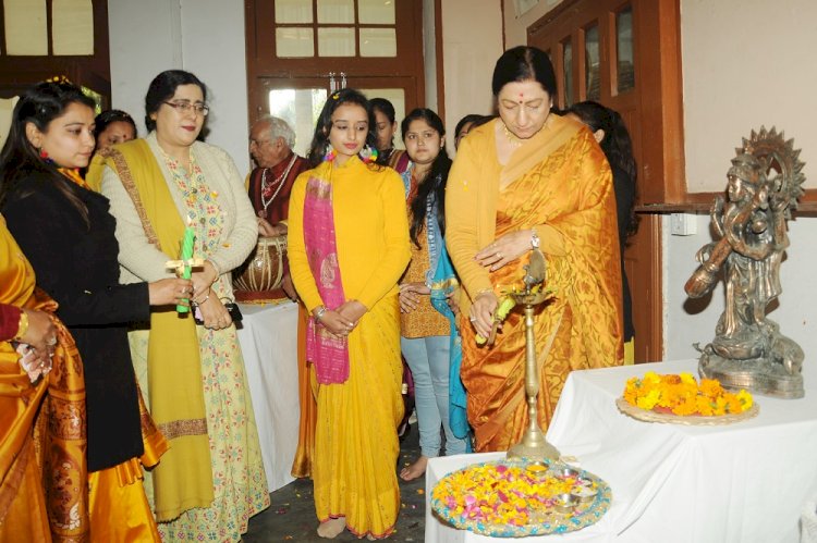 KMV celebrates festival of basant panchmi with zeal and fervor