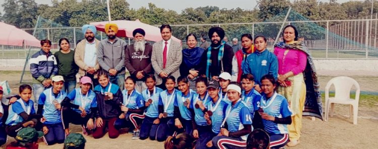 Softball team of Ramgarhia Girls College clinched third prize in softball championship