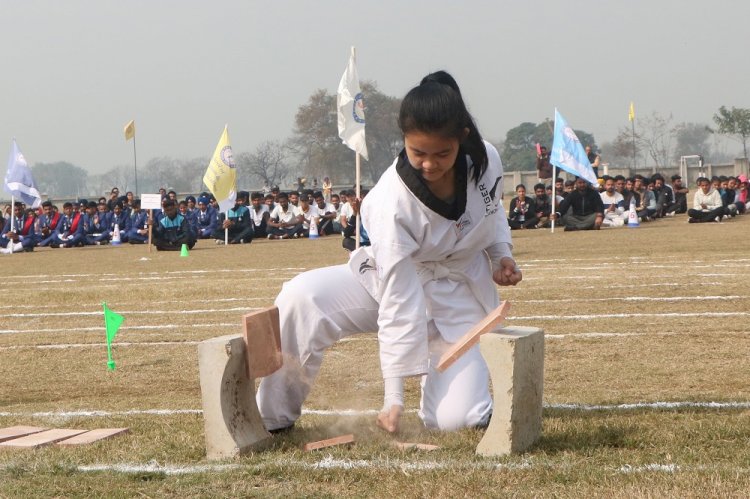 School of Humanities and Physical Education lifts overall trophy of CTU Athletic Meet