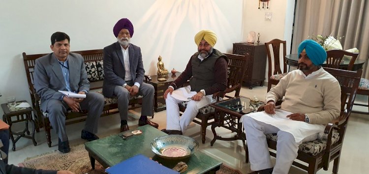 MP Dr Amar Singh holds meeting with senior NHAI officials