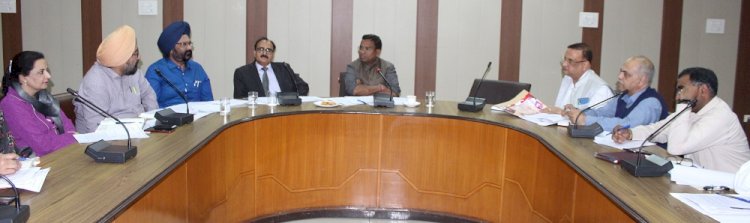 DC Ludhiana chairs meeting of district health society